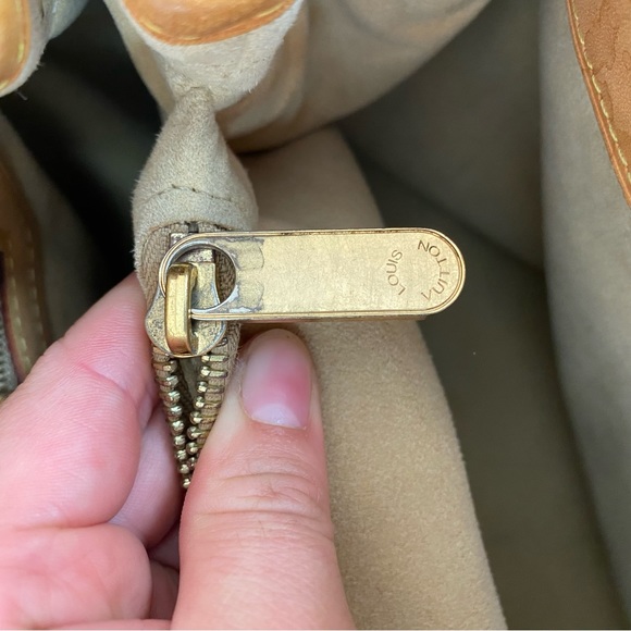 Louis Vuitton Etoile Quilted Monogram Shopper Purse Bag - Picture 10 of 15